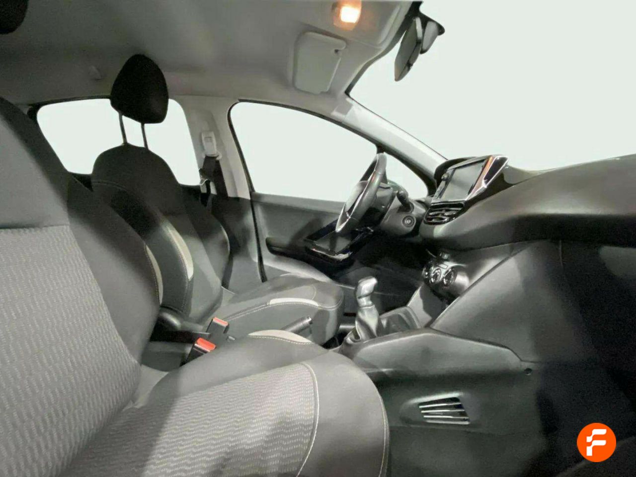 Foto Peugeot 208 15