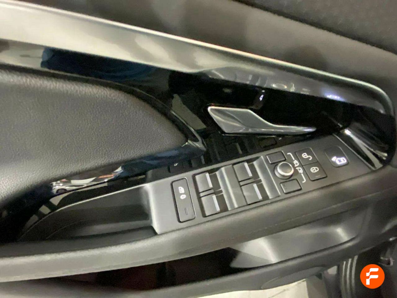 Foto Land-Rover Range Rover Evoque 21