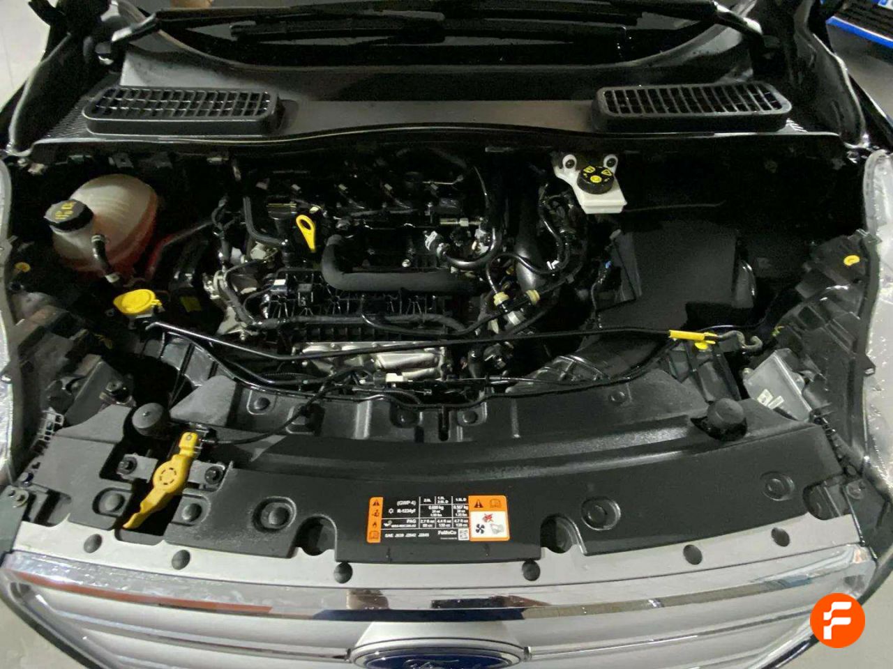 Foto Ford Kuga 29