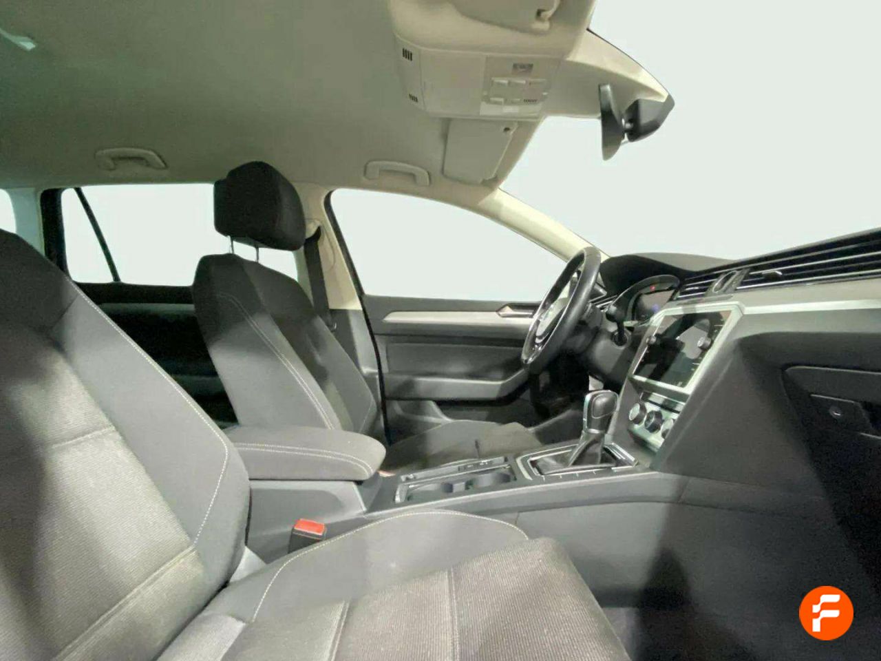 Foto Volkswagen Passat 15