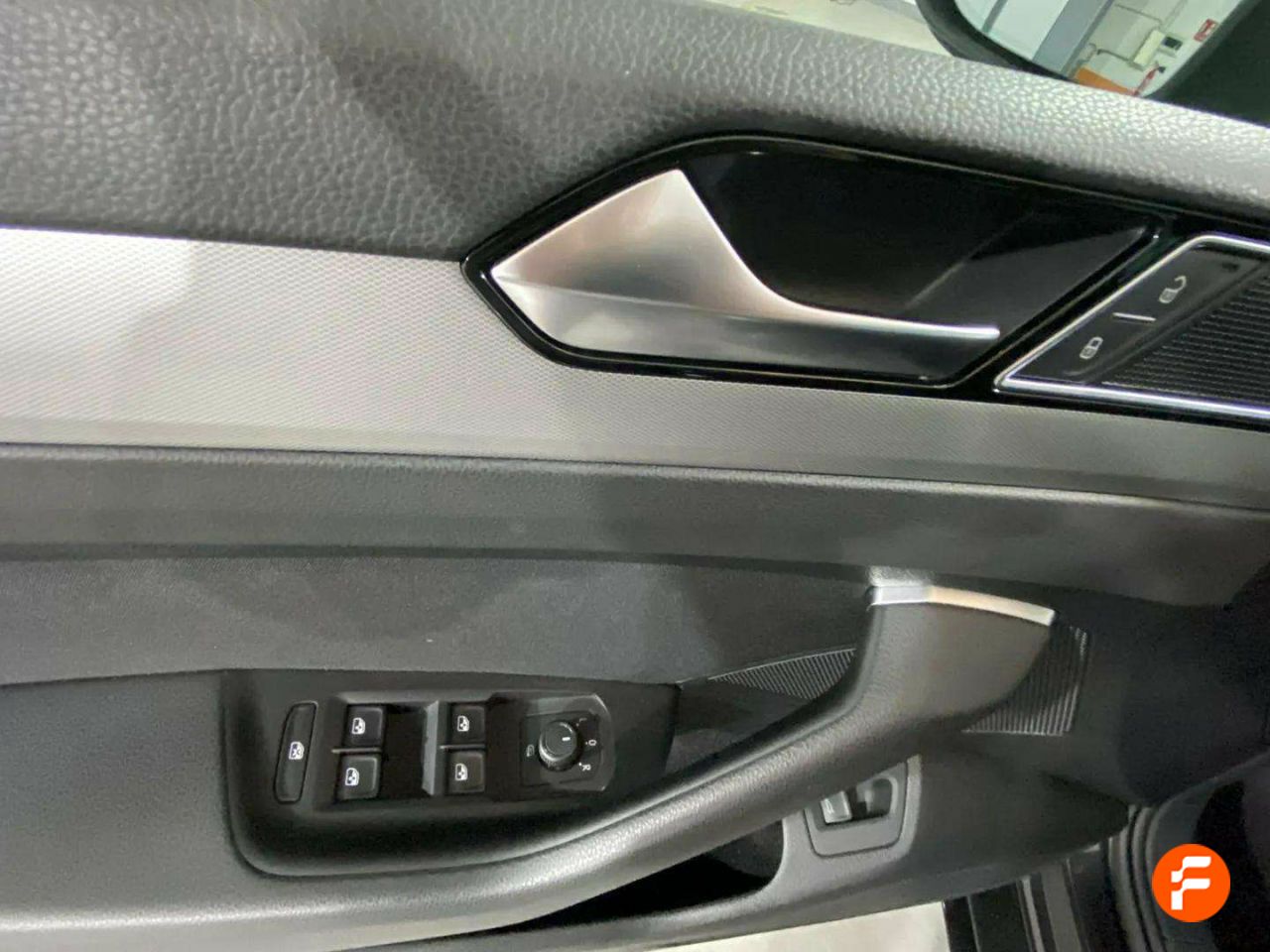 Foto Volkswagen Passat 21