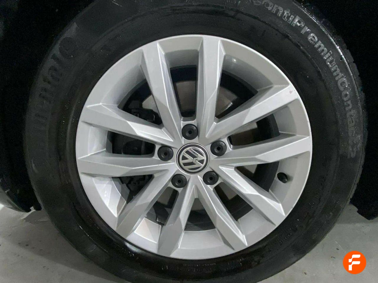 Foto Volkswagen Passat 24
