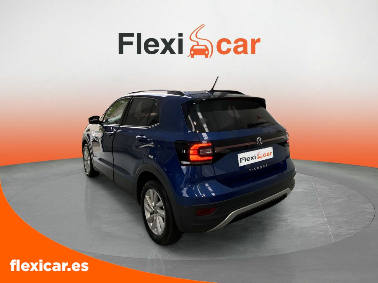 Foto Volkswagen T-Cross 5