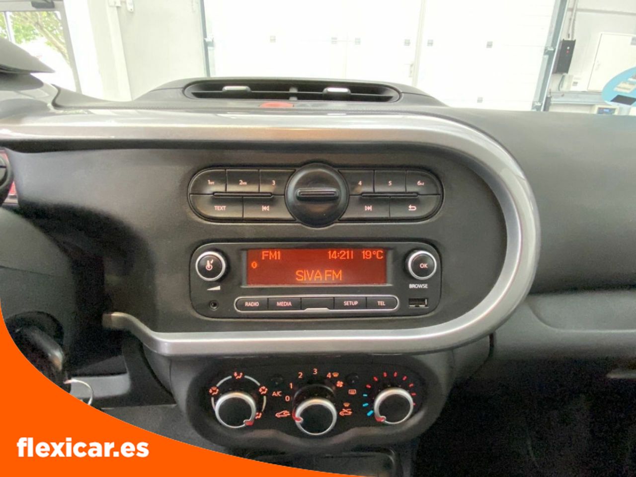 Foto Renault Twingo 19