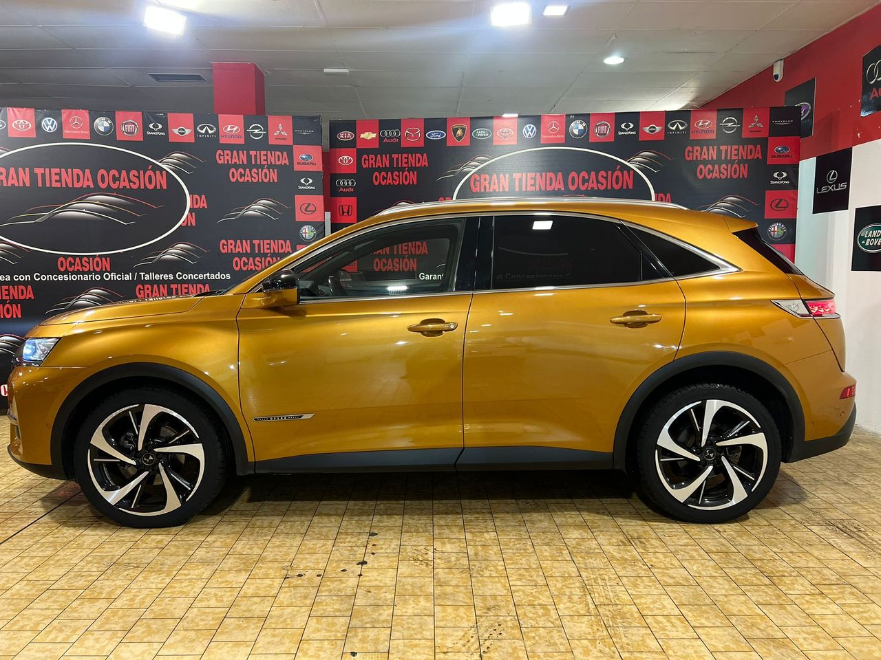 Foto DS Automobiles DS 7 Crossback 5