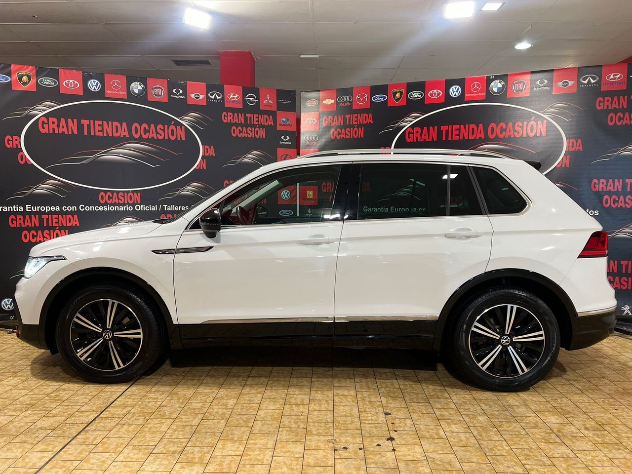 Foto Volkswagen Tiguan 17