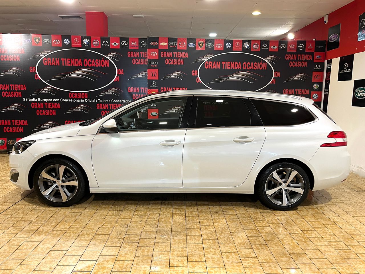 Foto Peugeot 308 12