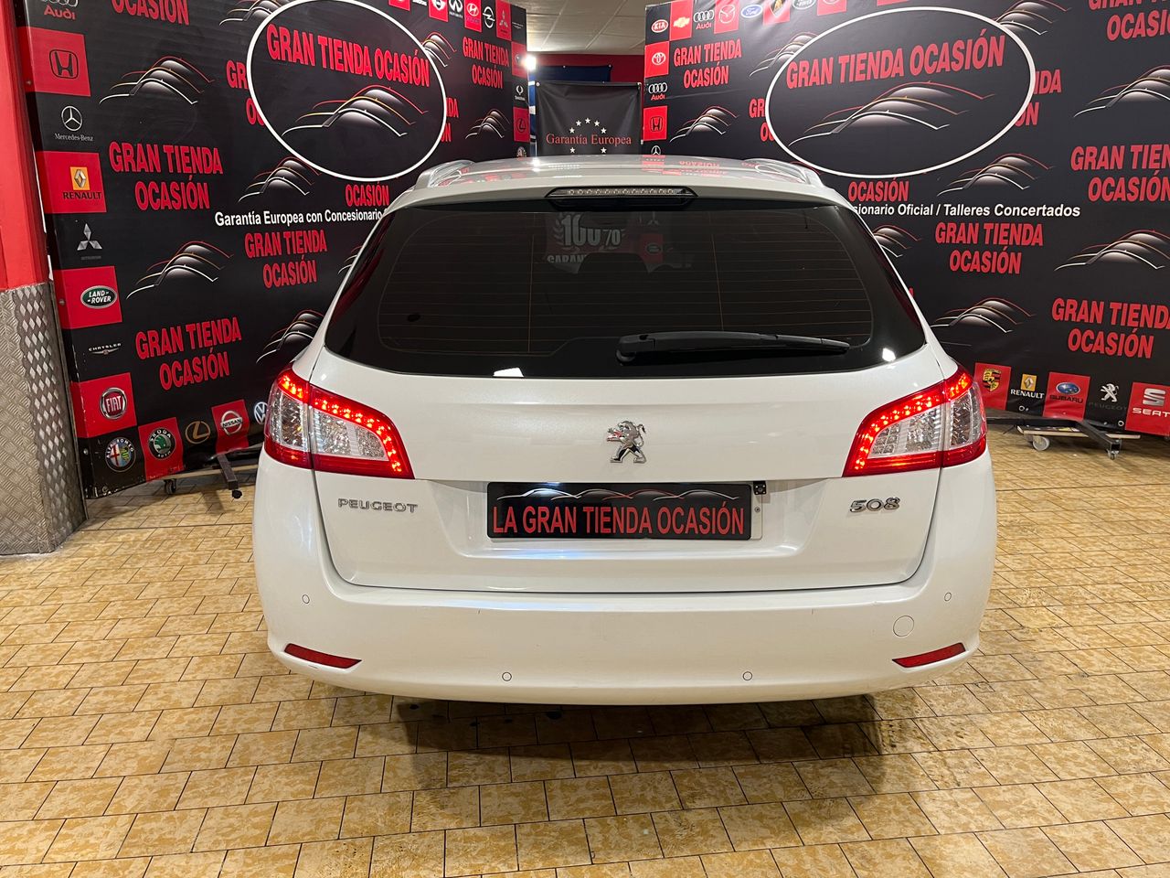 Foto Peugeot 508 9