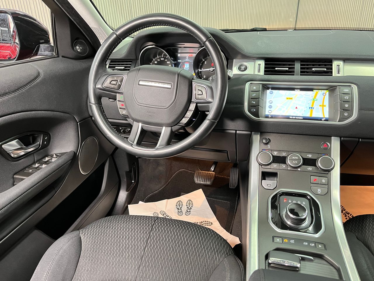 Foto Land-Rover Range Rover Evoque 13