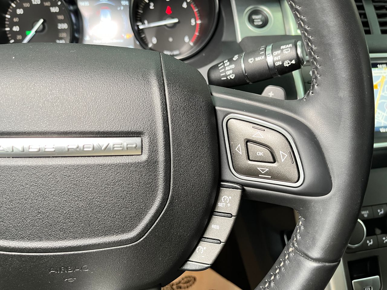 Foto Land-Rover Range Rover Evoque 16
