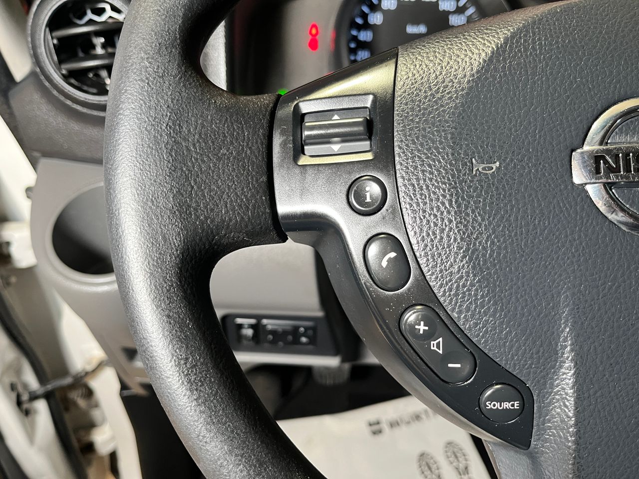 Foto Nissan NV200 15