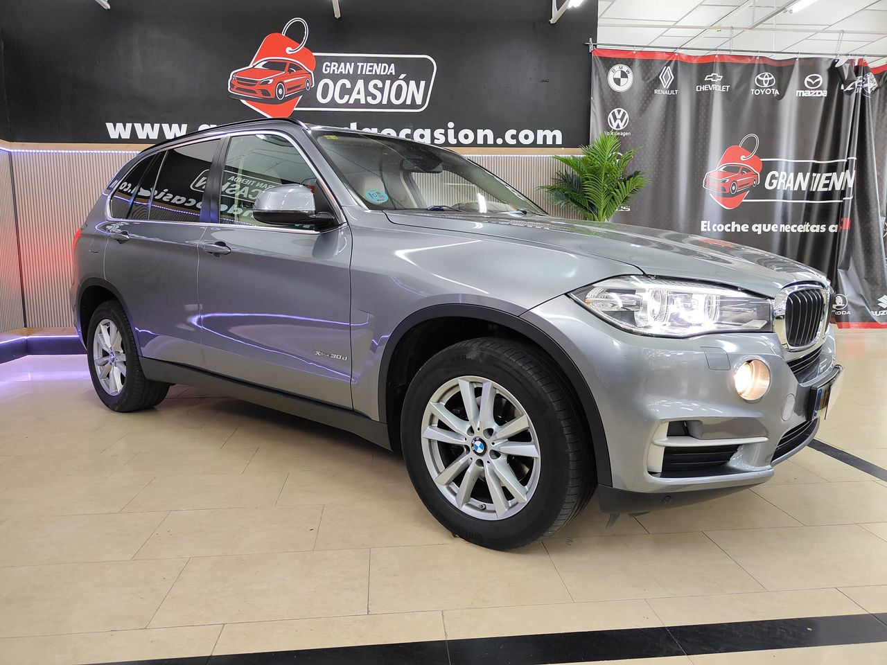 Foto BMW X5 4