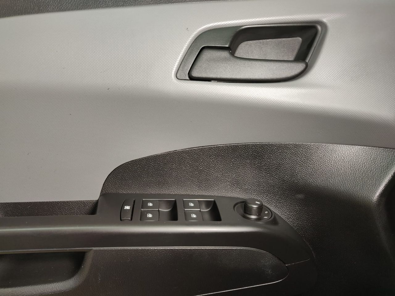 Foto Chevrolet Aveo 19