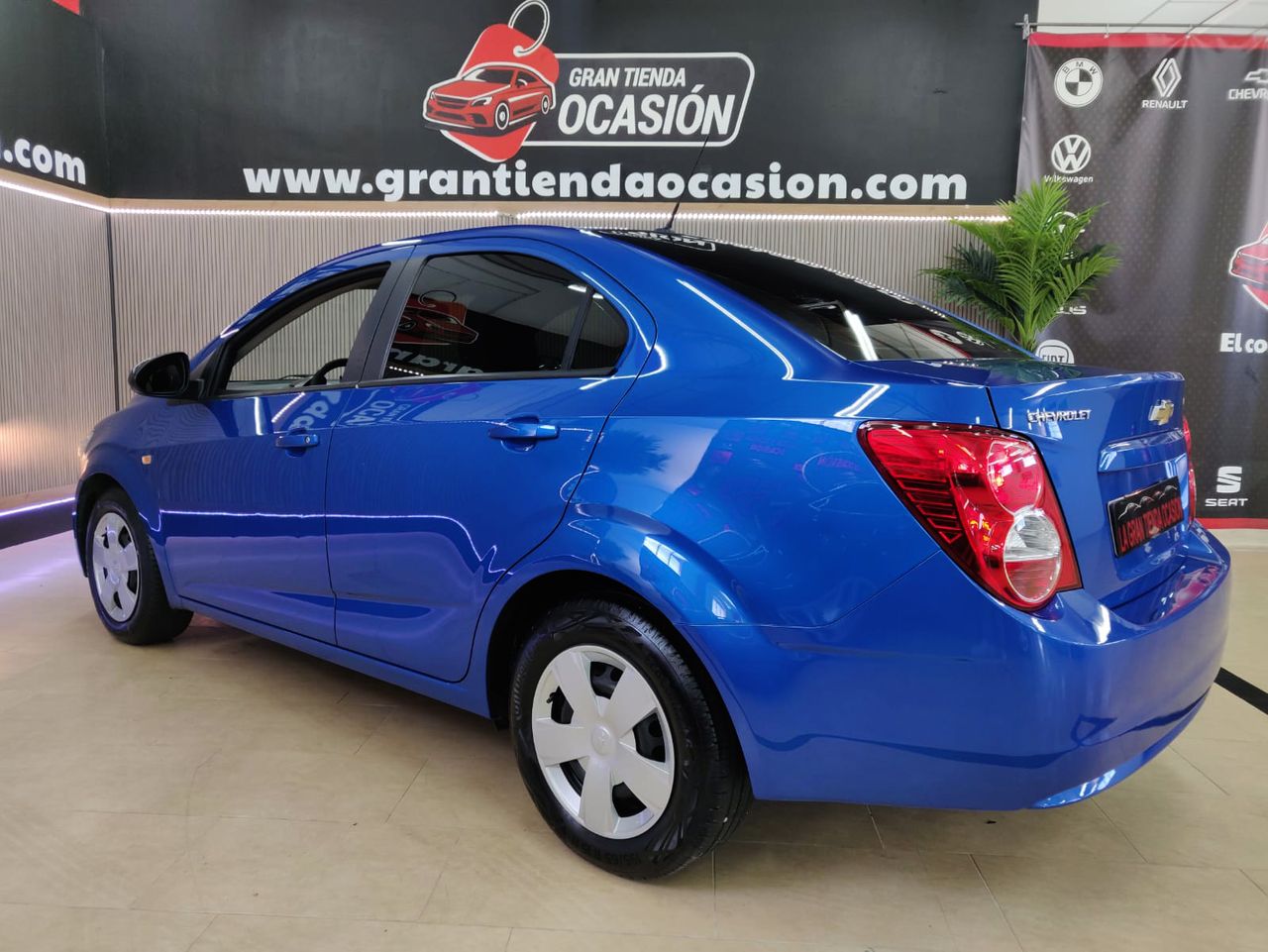 Foto Chevrolet Aveo 8