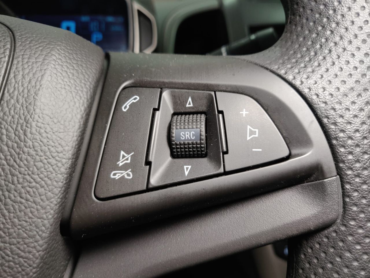 Foto Chevrolet Aveo 14