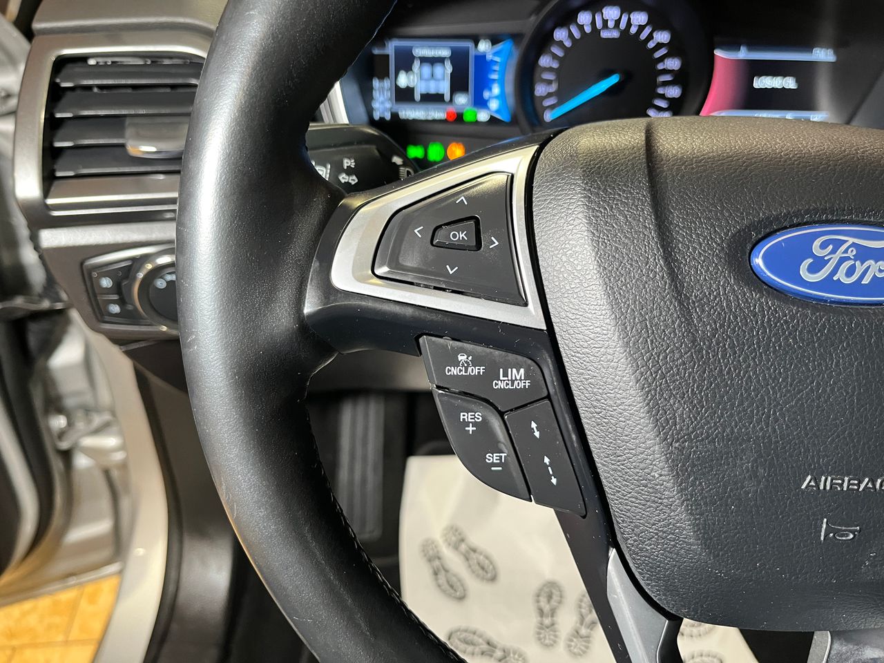 Foto Ford Mondeo 15