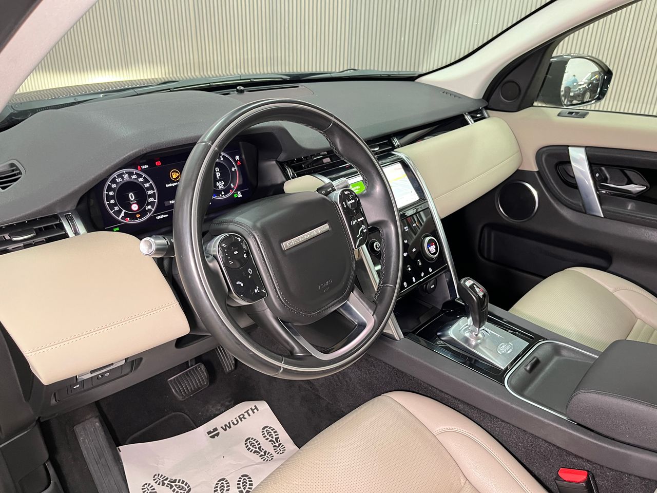 Foto Land-Rover Discovery Sport 11