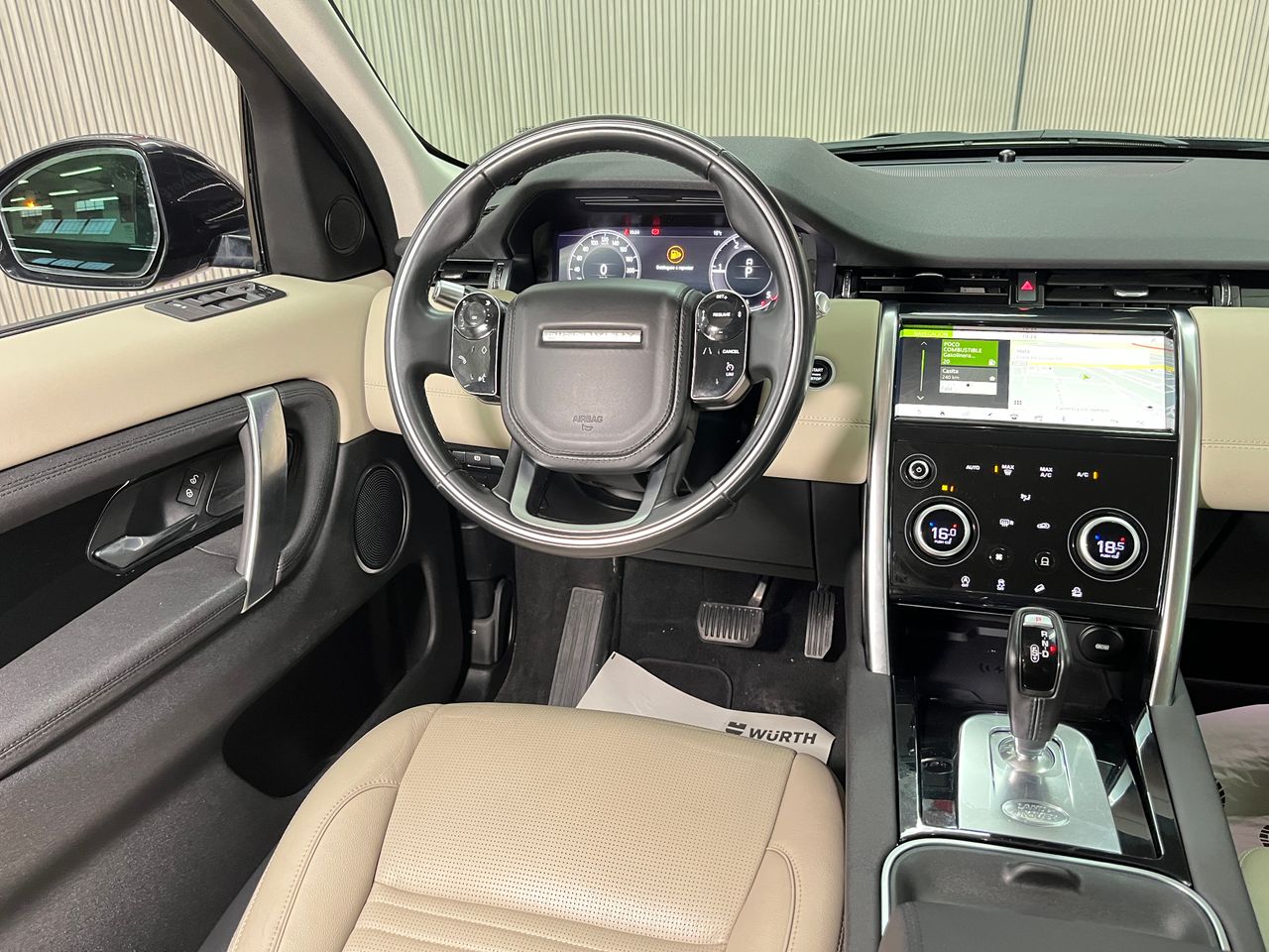 Foto Land-Rover Discovery Sport 13