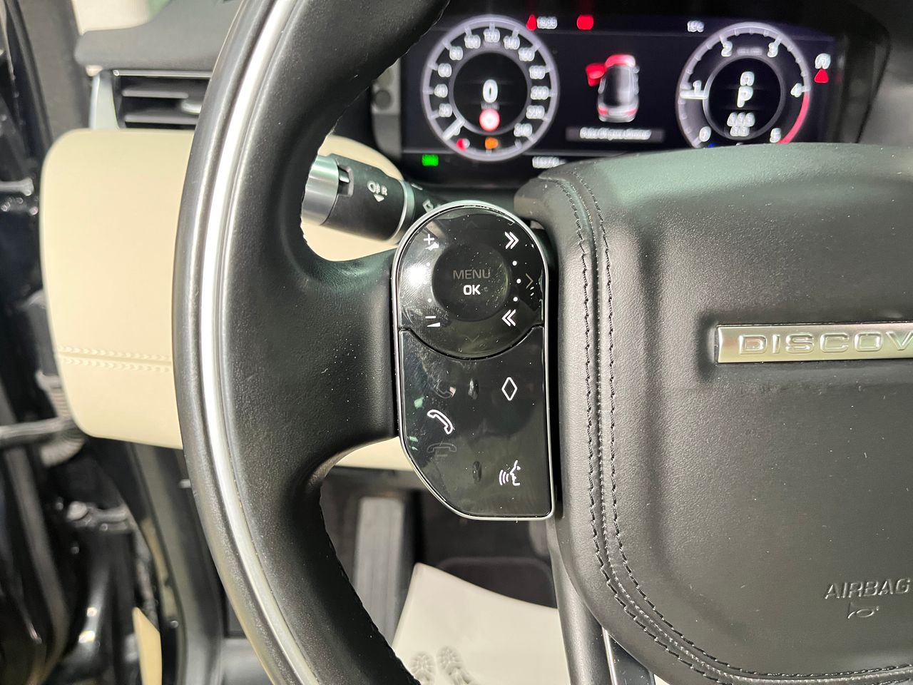 Foto Land-Rover Discovery Sport 15