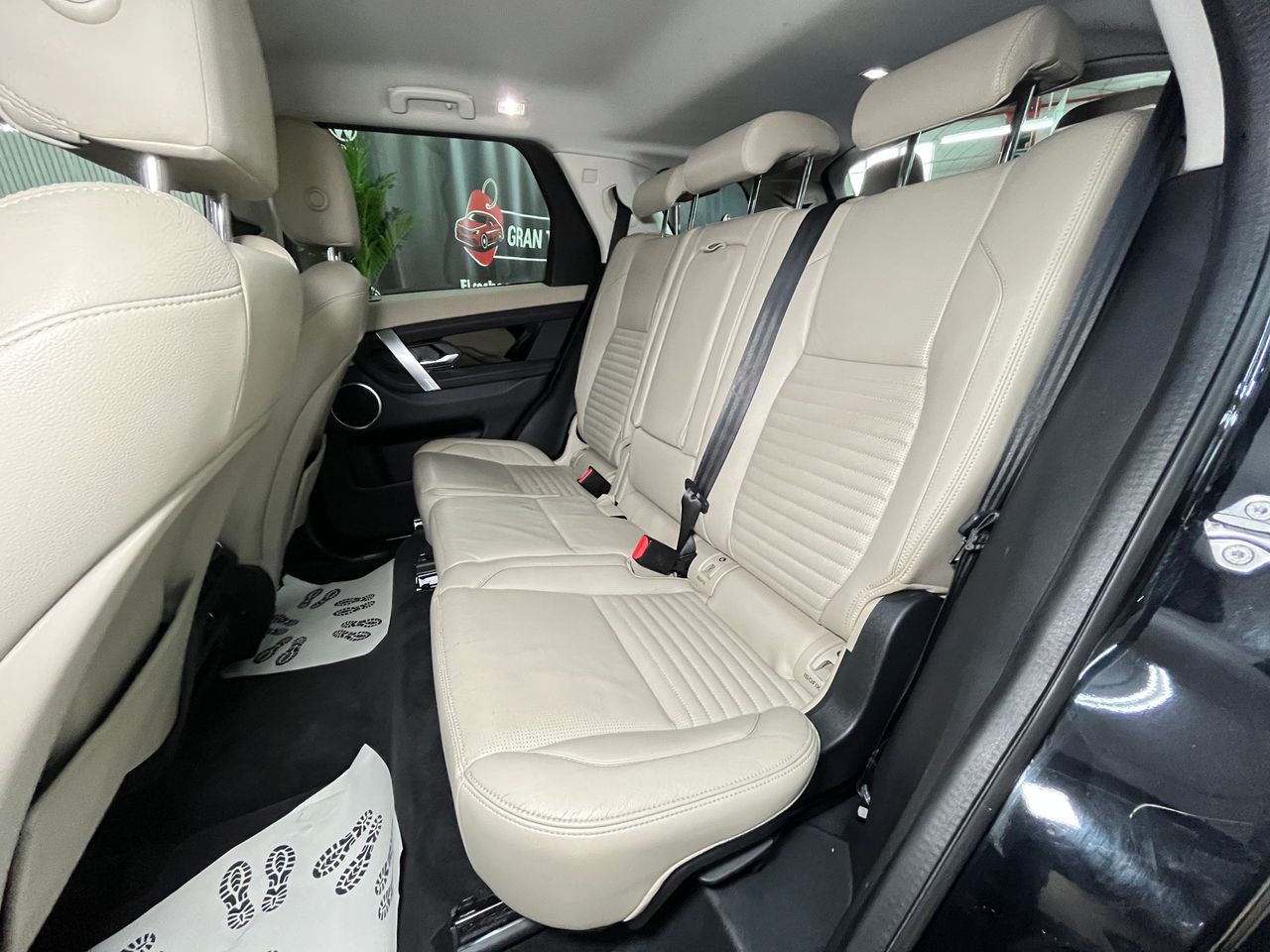 Foto Land-Rover Discovery Sport 29
