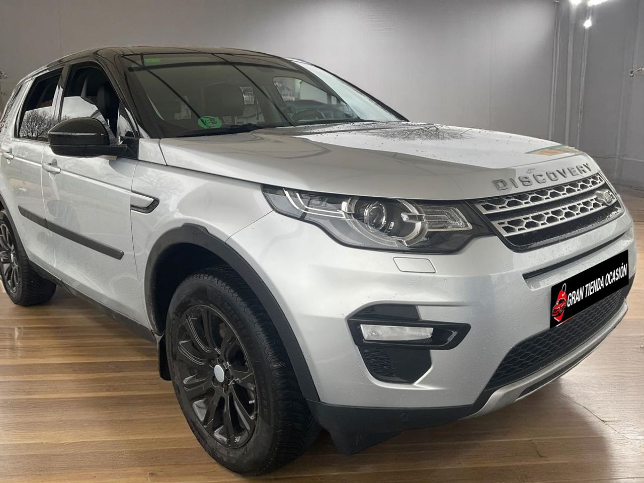 Foto Land-Rover Discovery Sport 3