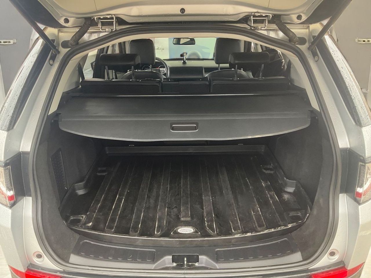 Foto Land-Rover Discovery Sport 6
