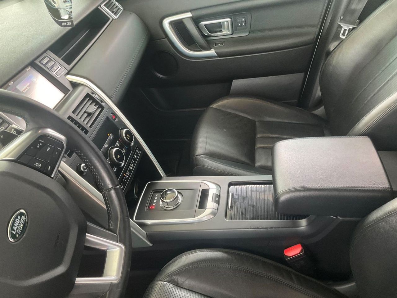Foto Land-Rover Discovery Sport 12
