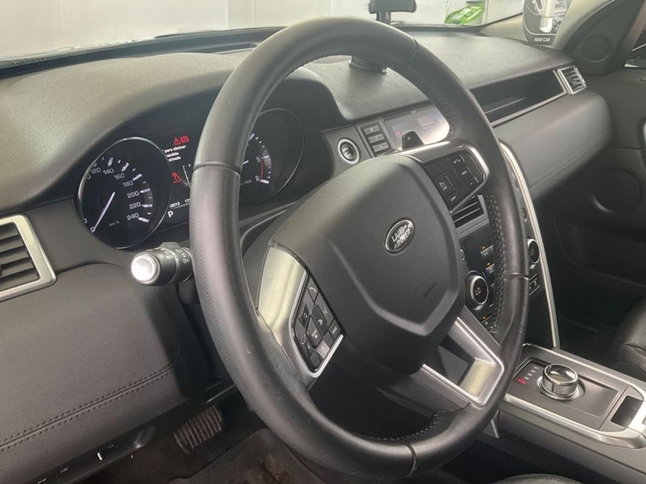 Foto Land-Rover Discovery Sport 13