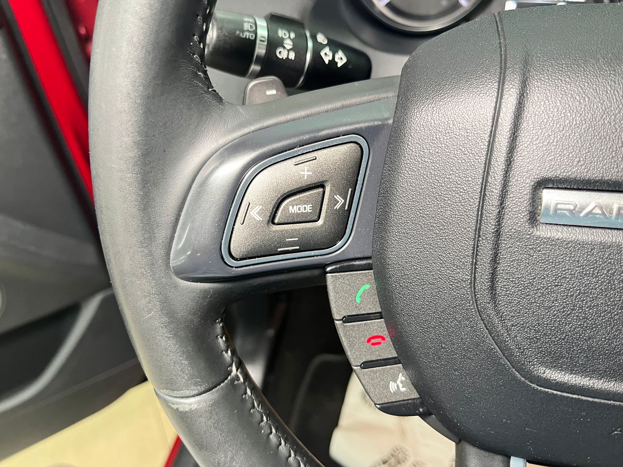 Foto Land-Rover Range Rover Evoque 16