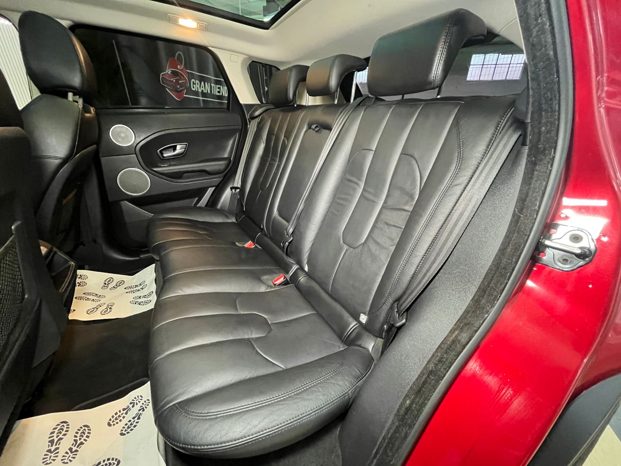 Foto Land-Rover Range Rover Evoque 29