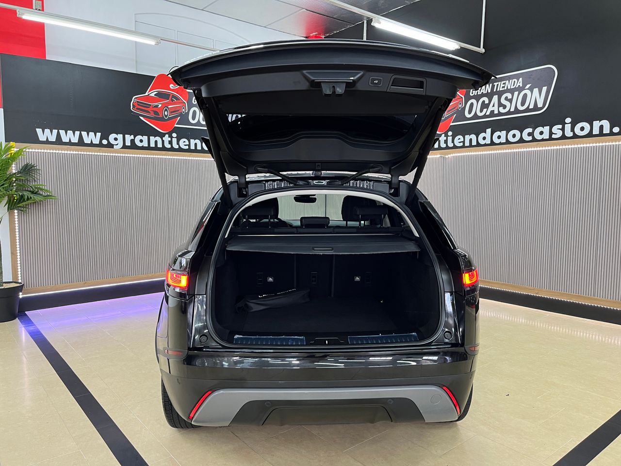 Foto Land-Rover Range Rover Velar 6