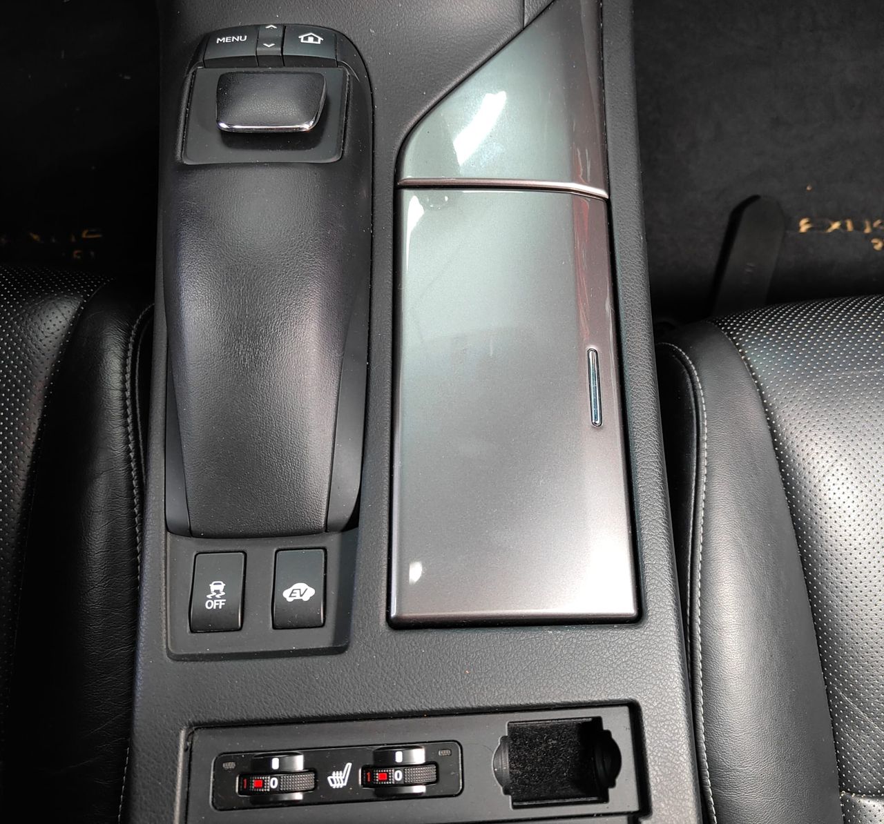 Foto Lexus RX 25