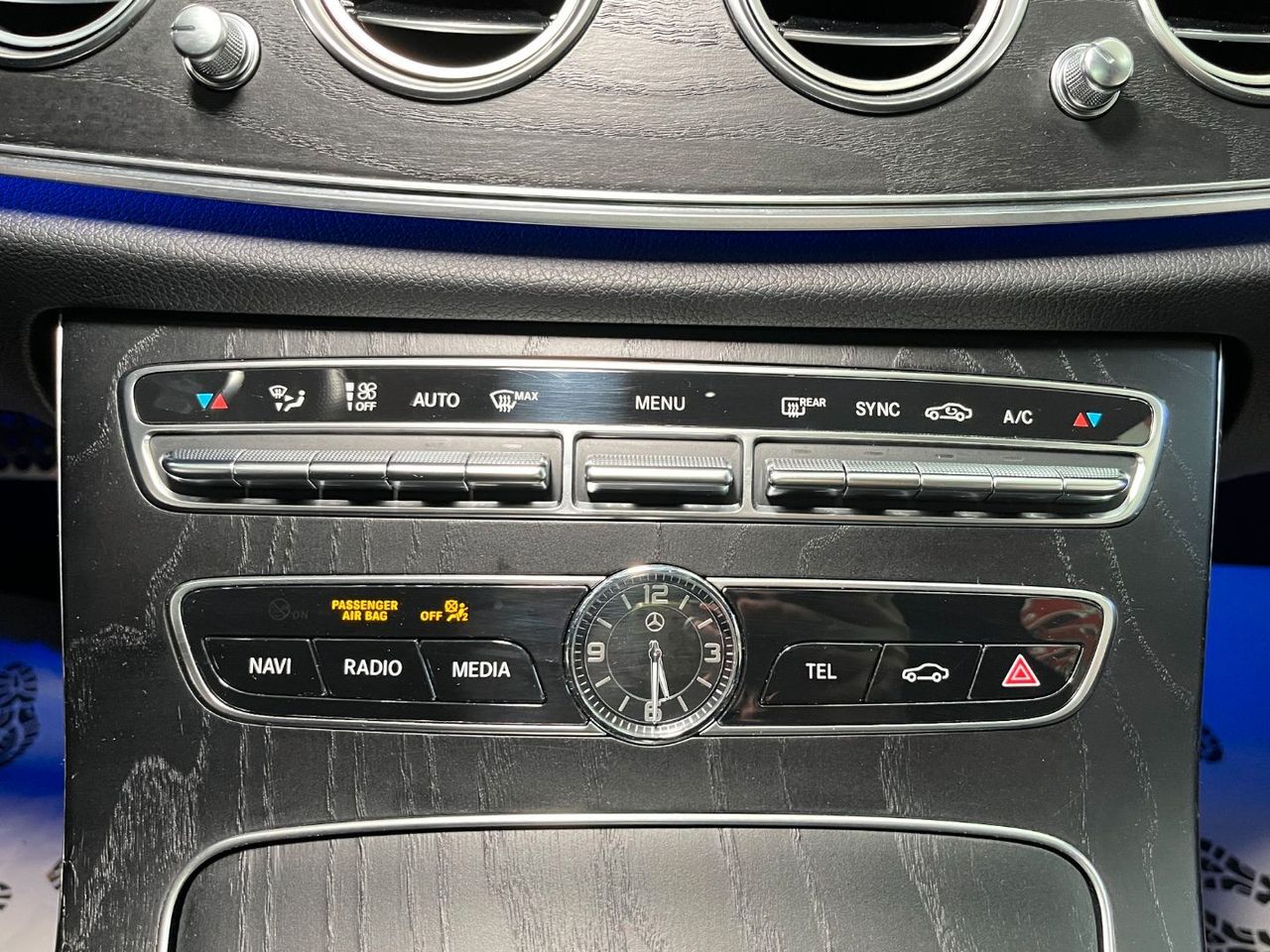 Foto Mercedes-Benz Clase E 21