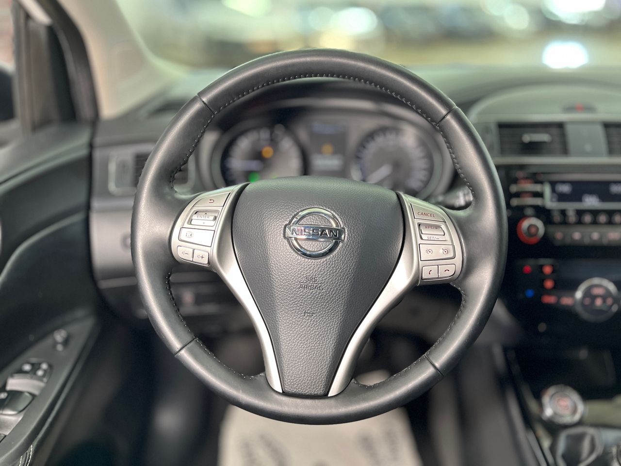 Foto Nissan Pulsar 14