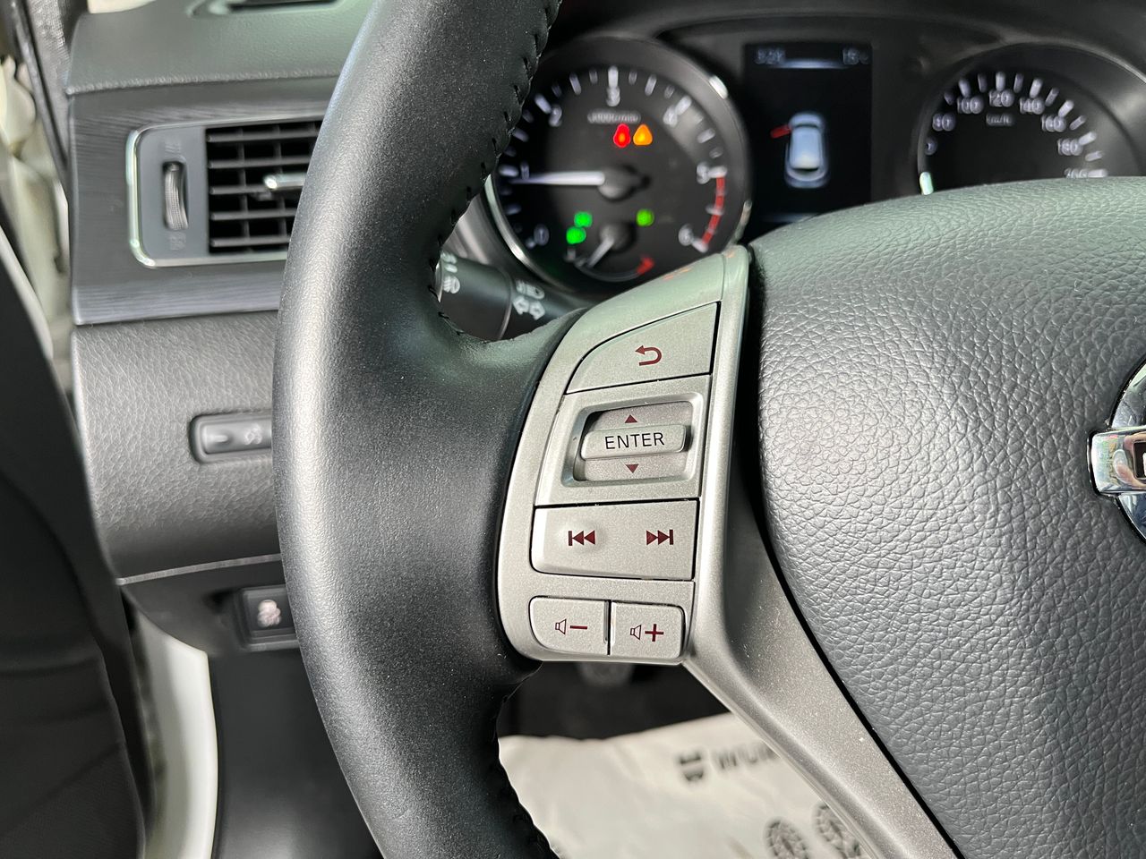 Foto Nissan Pulsar 15