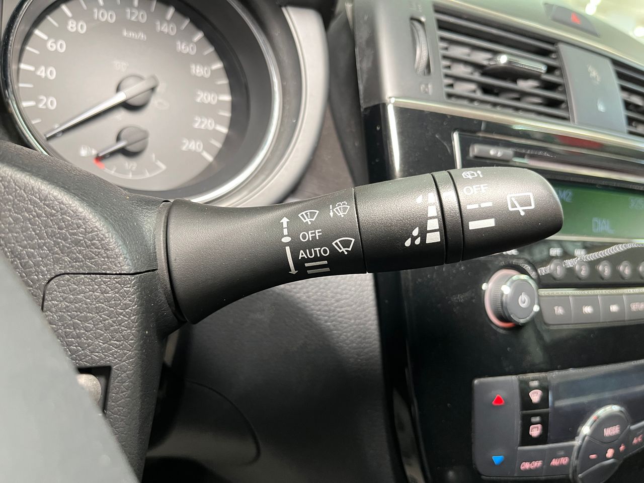 Foto Nissan Pulsar 18