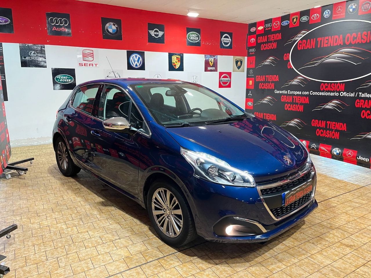 Foto Peugeot 208 3