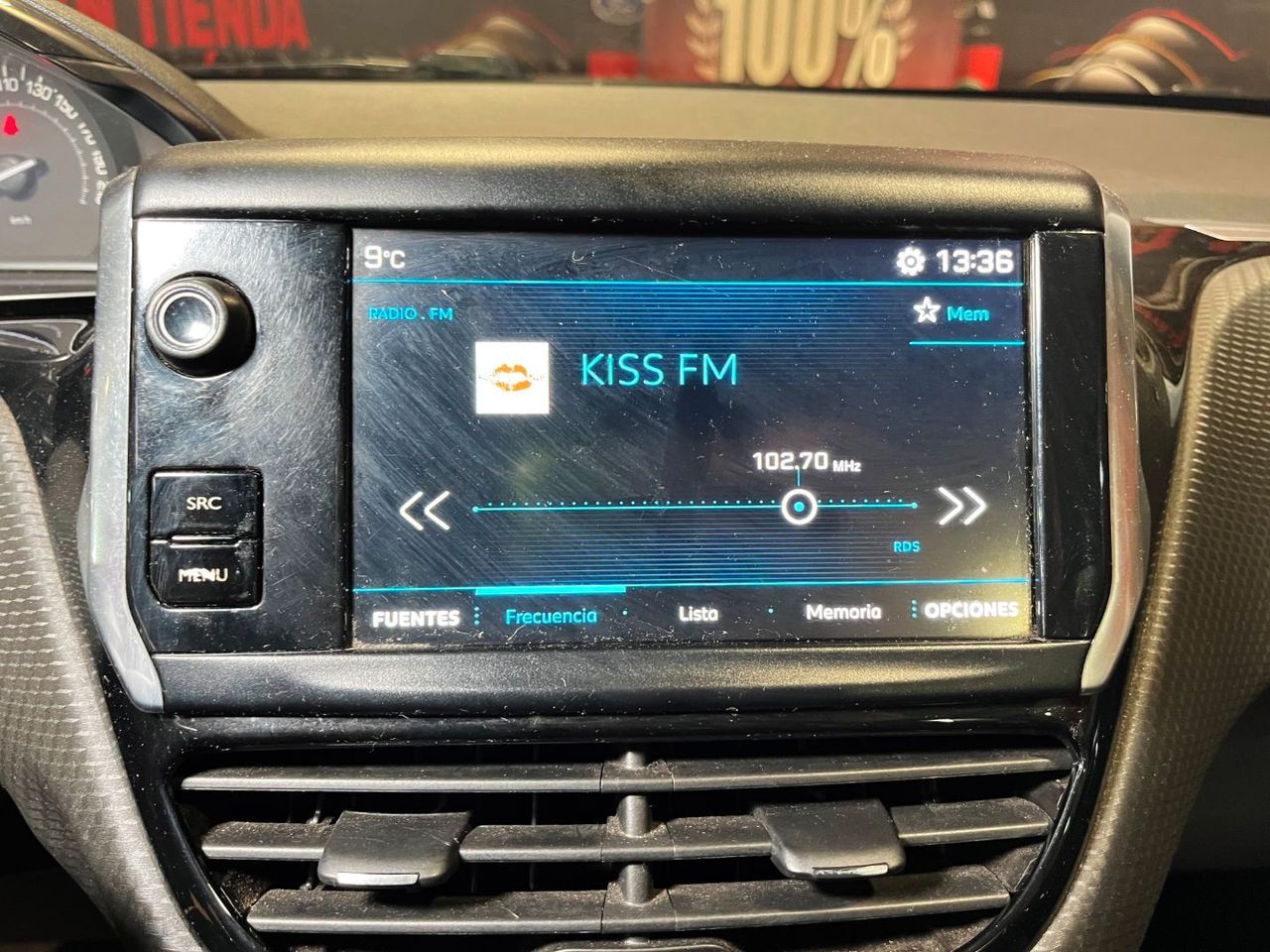 Foto Peugeot 208 20