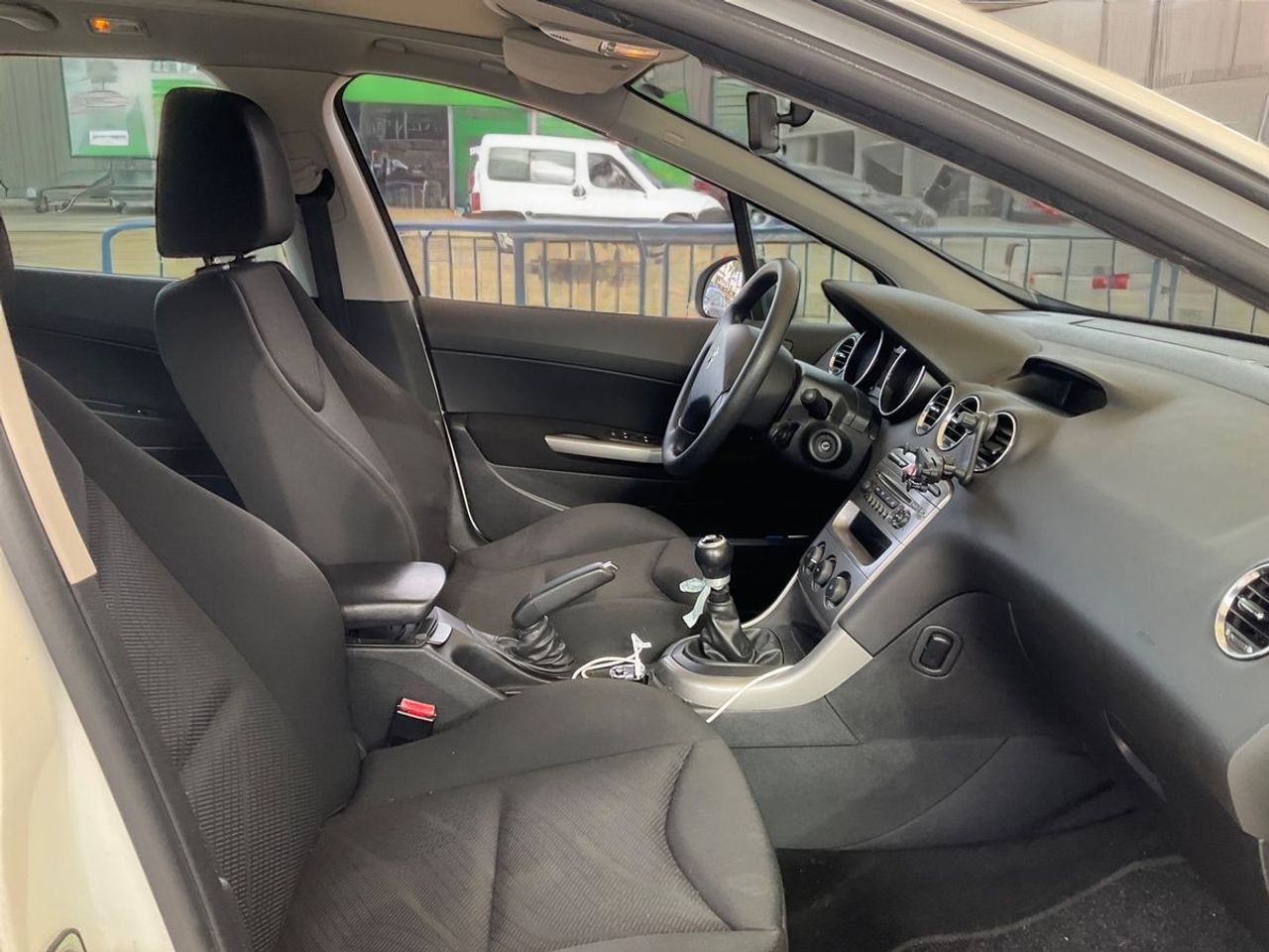 Foto Peugeot 308 7