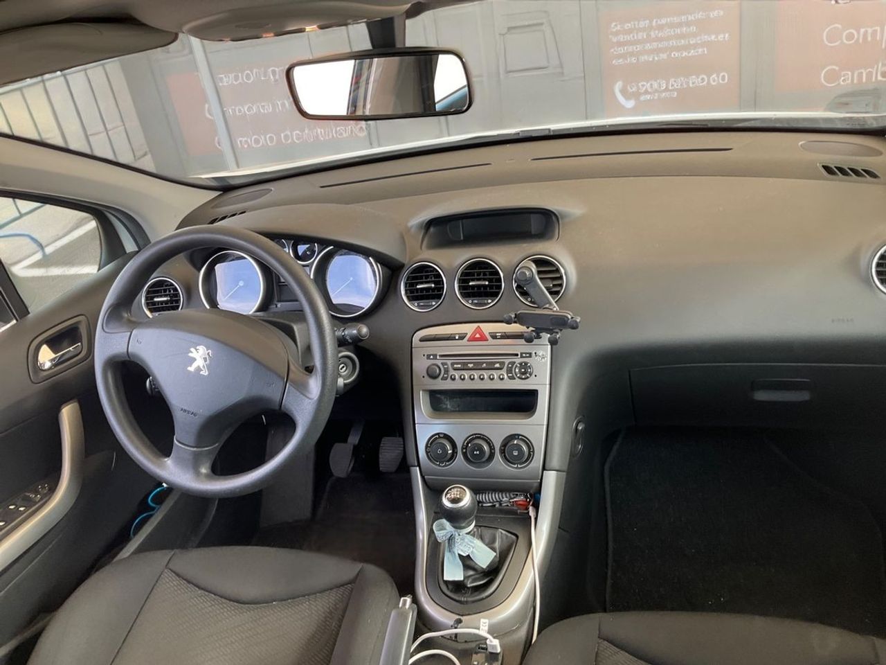 Foto Peugeot 308 8