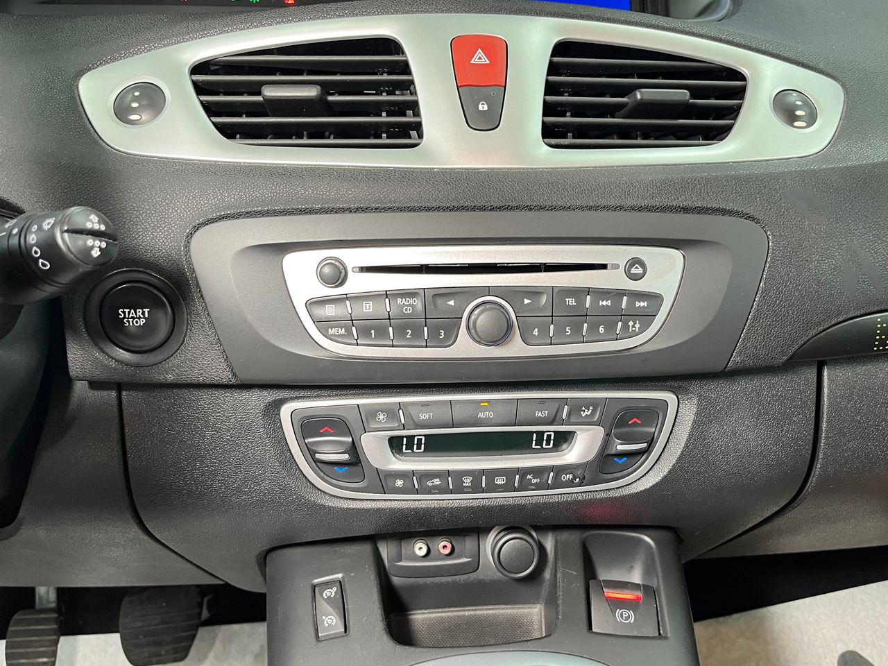 Foto Renault Scénic 17