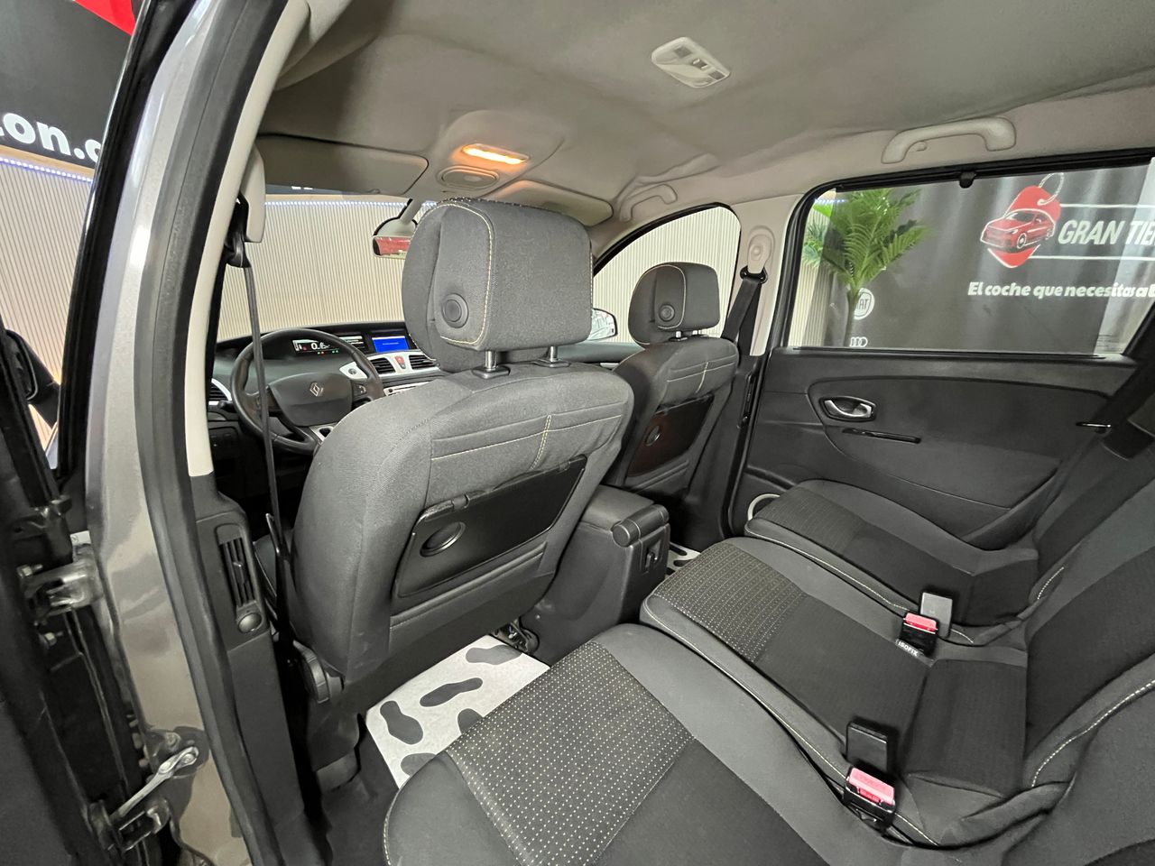 Foto Renault Scénic 23