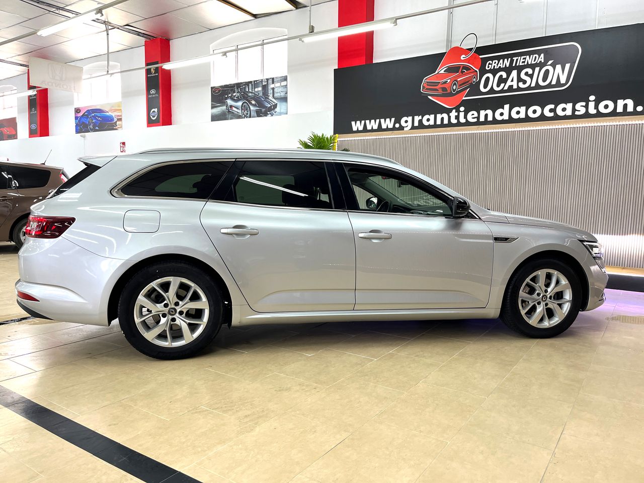 Foto Renault Talisman 9