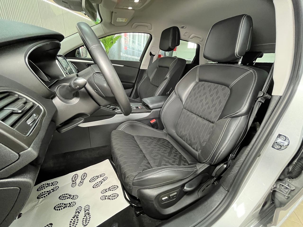 Foto Renault Talisman 10