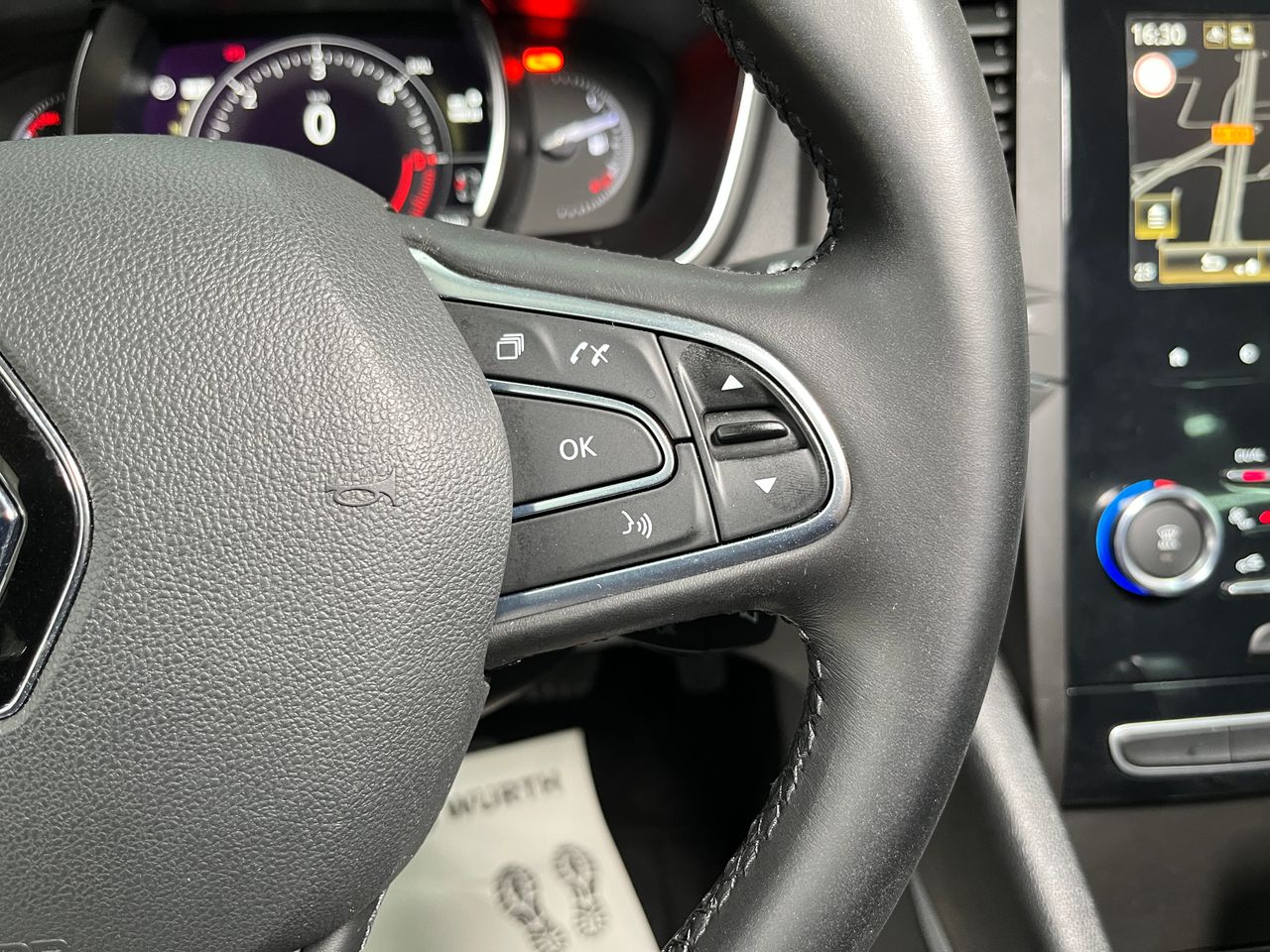 Foto Renault Talisman 16