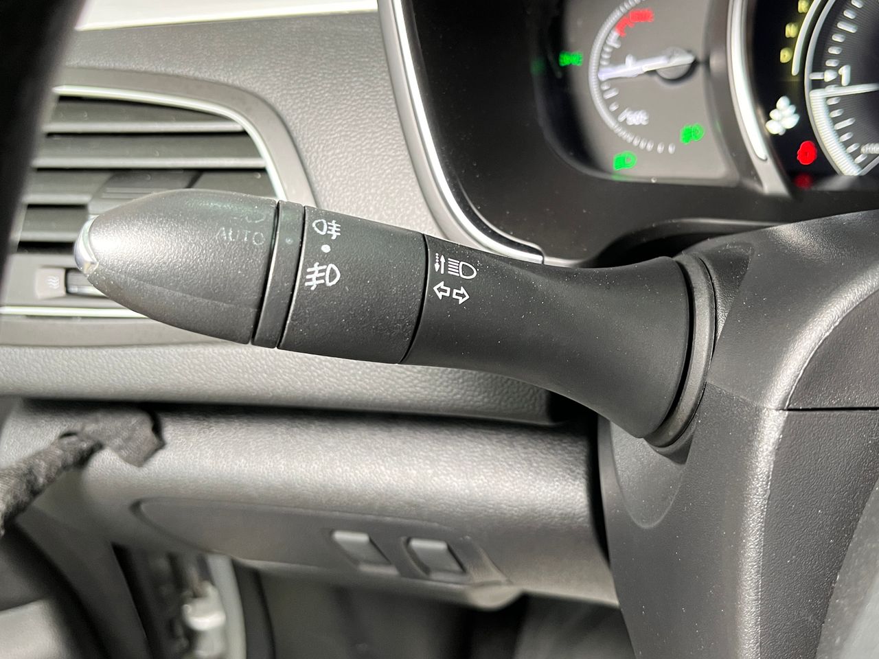 Foto Renault Talisman 17