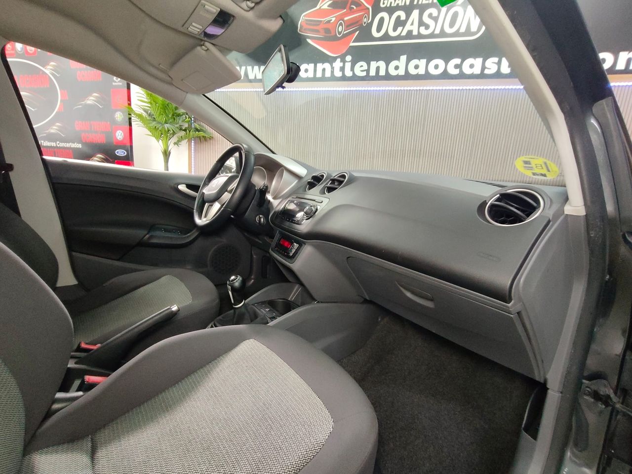 Foto Seat Ibiza 12
