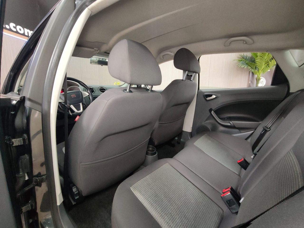 Foto Seat Ibiza 21