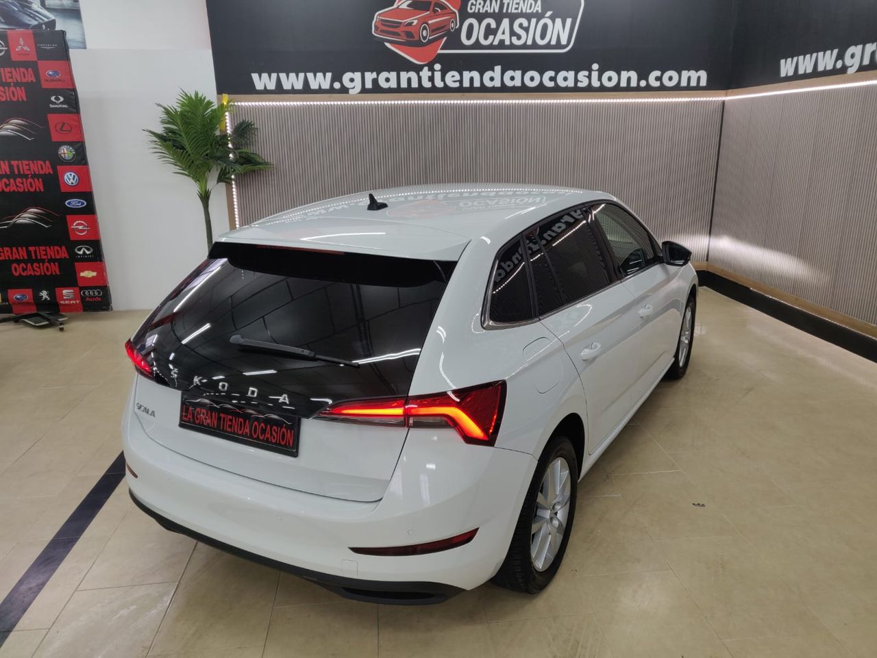 Foto Skoda Scala 4