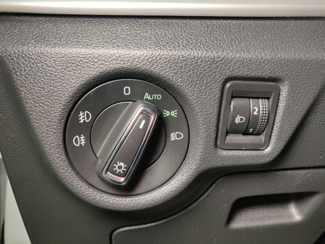 Foto Skoda Scala 28
